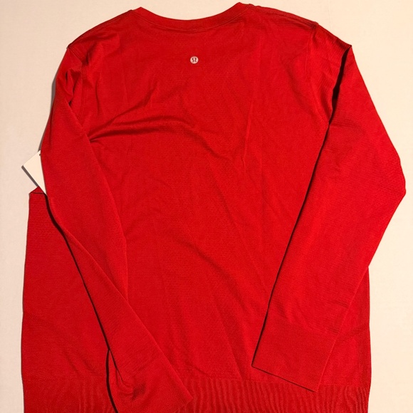 NWT Lululemon Swiftly Relaxed Long-Sleeve Shirt *Hip Length Dark Red Size 10 - Picture 5 of 6